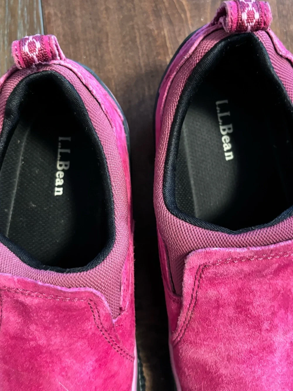 l.l. bean suede comfort sport mocs – women’s Size 8 US